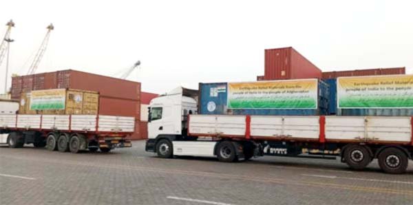 भारत ने अफ़ग़ानिस्तान को भेजे राहत सामग्री से भरे तीन कंटेनर