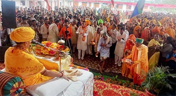 जब जब होती धर्म की हानि, तब लेते भगवान अवतार