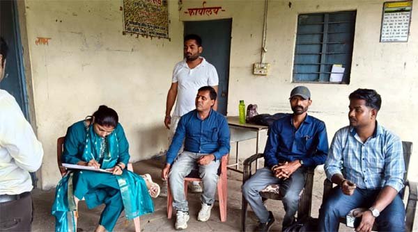 देवरी की सहकारी समिति में 180 बोरी यूरिया गायब, जांच दल ने पकड़ी हेराफेरी