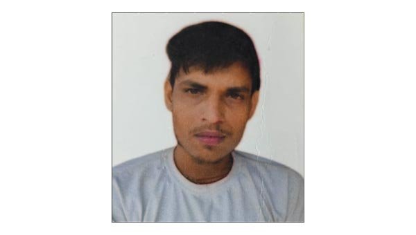 बीमा राशि के लालच में जिंदा बेटे का बनवाया मृत्यु प्रमाणपत्र