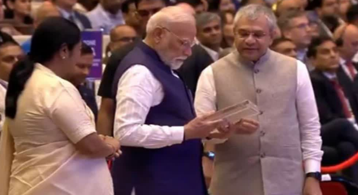 पीएम मोदी ने कहा, सेमीकंडक्टर उद्योग में भारत के साथ मिलकर भविष्य बनाने के लिए दुनिया उत्साहित