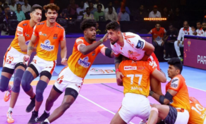 दबंग दिल्ली केसी की शानदार वापसी, तेलुगू टाइटंस को हराकर अंक तालिका के शीर्ष पर पहुंचे