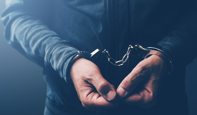 दिल्ली के ख्याला में सनसनीखेज हत्याकांड, एक महिला की मौत, दो घायल, आरोपी गिरफ्तार