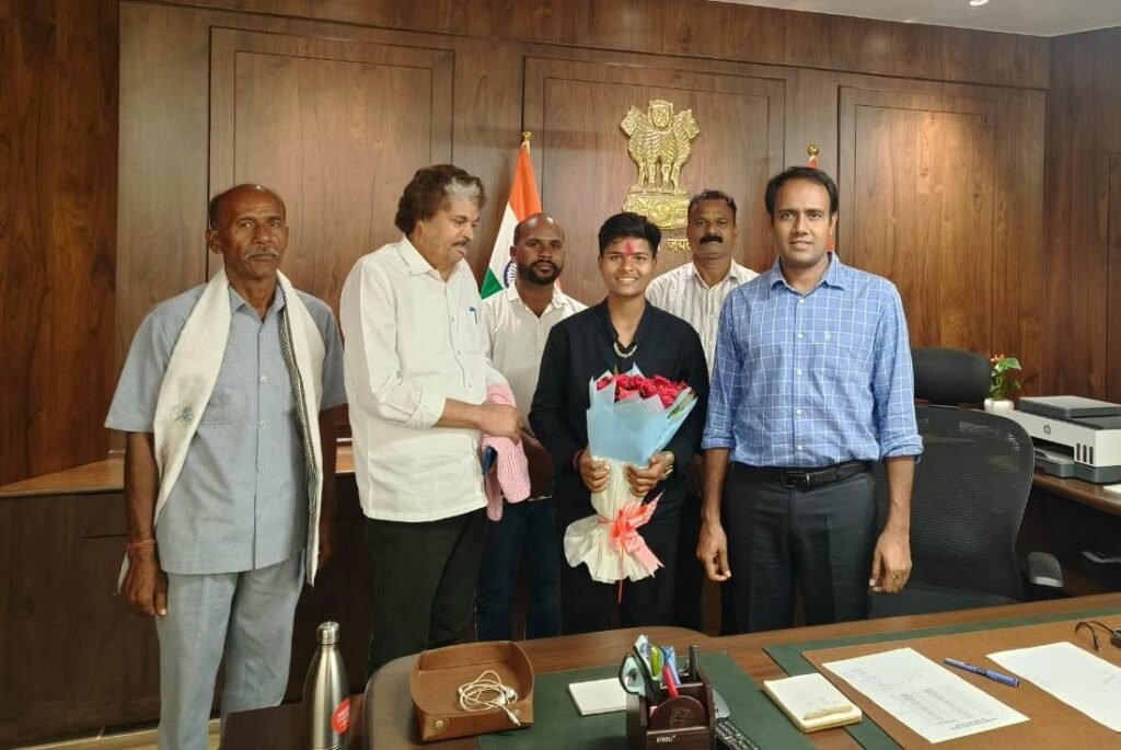 अंतरराष्ट्रीय महिला क्रिकेट खिलाड़ी सुश्री क्रांति गौंड का स्वागत