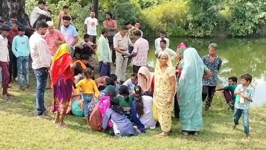 तालाब में डूबी महिला का शव बरामद