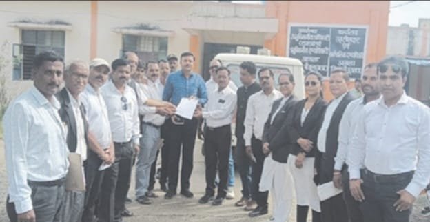 बैतूल में खुले कमिश्नर कोर्ट, अधिवक्ता संघ ने सौंपा ज्ञापन