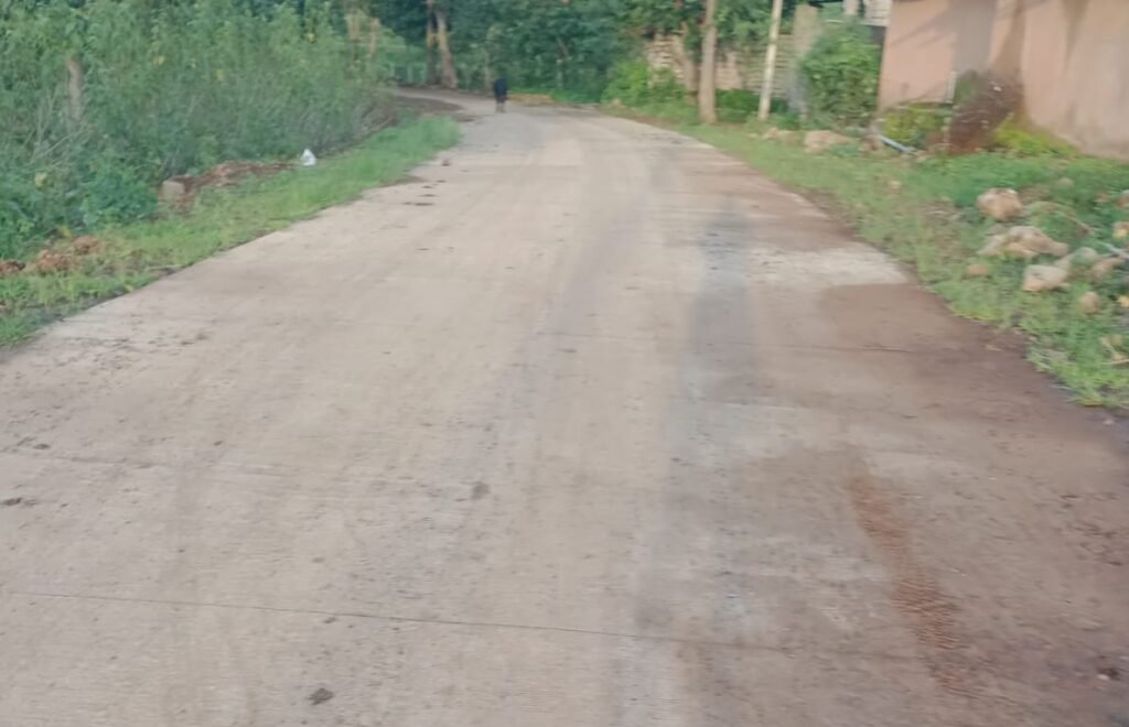 अधिग्रहण के दो वर्ष बाद भी नहीं मिला मुआवजा