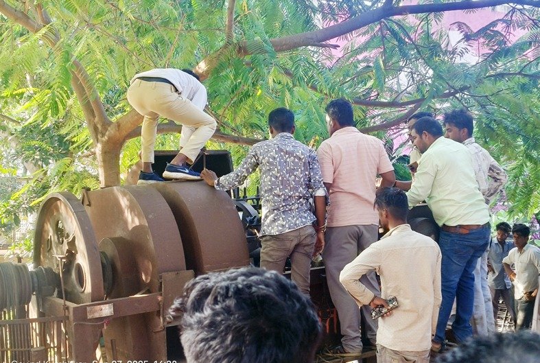 मजूरखेड़ी में थ्रेशर में फंसकर मजदूर की मौत
