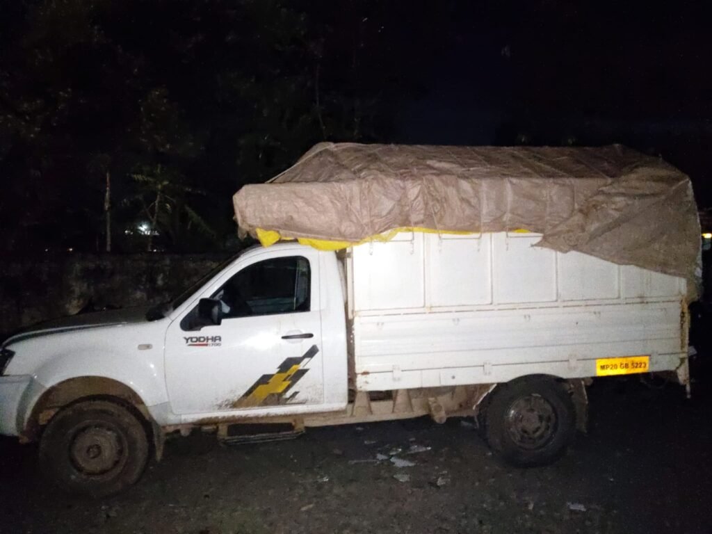 कोपरा वेयरहाउस से चोरी अनाज बरामद, तीन आरोपी गिरफ्तार