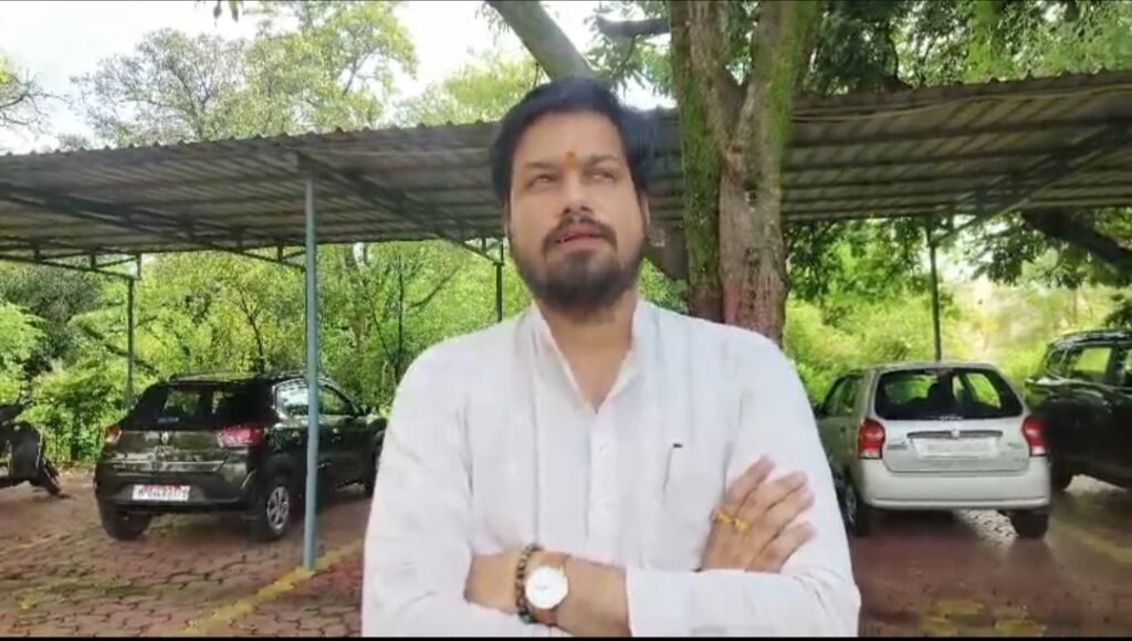 किसानों और युवाओं से किए वादे अधूरे