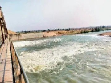 अपर ककेटो बांध हुआ ओवरफ्लो, गेट खोलना पड़े, कई गांवों को खतरा