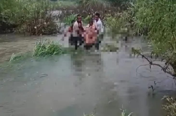 चोरल नदी मे बहे युवक का शव मिला