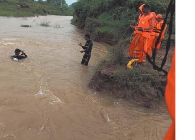 नदी में डूबे युवक का शव मिला