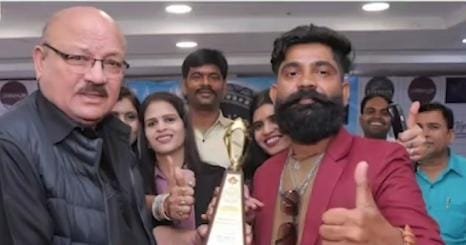 ब्यूटी एक्सपो में मिसेज ग्वालियर बनीं माधुरी