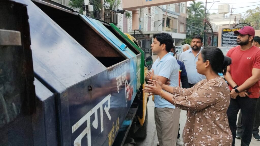 पहले ही दिन सफाई व्यवस्था के निरीक्षण में जुटे नवागत निगम आयुक्त