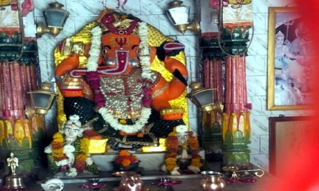 250 वर्ष पुराने गणेश बाग मंदिर के लिए किया गया शिला पूजन