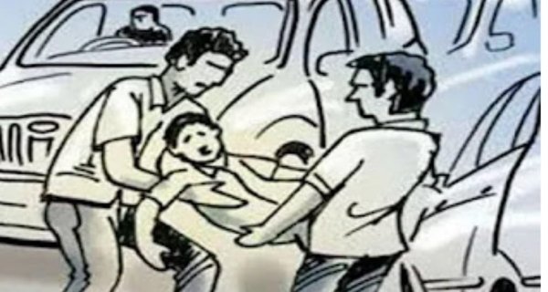 कार से युवकों का अपहरण कर ले गए देवताल, जानलेवा हमला किया, दो घायल