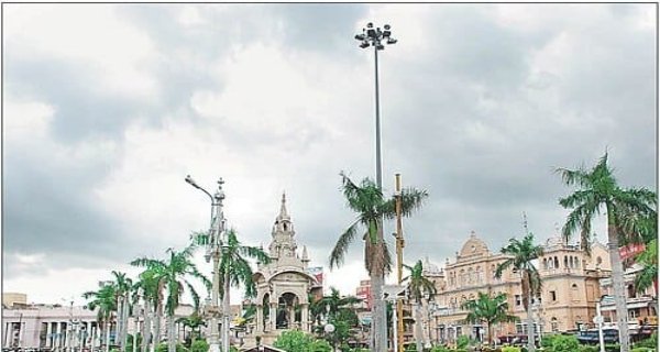 ग्वालियर में बादल छाए, धूल भरी आंधी चली, बारिश के आसार