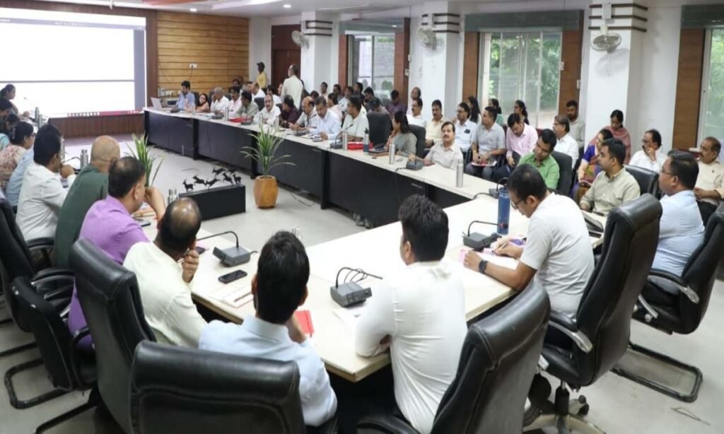 आमजन की समस्याओं का हो त्वरित समाधान, अधिकारियों को दिए निर्देश