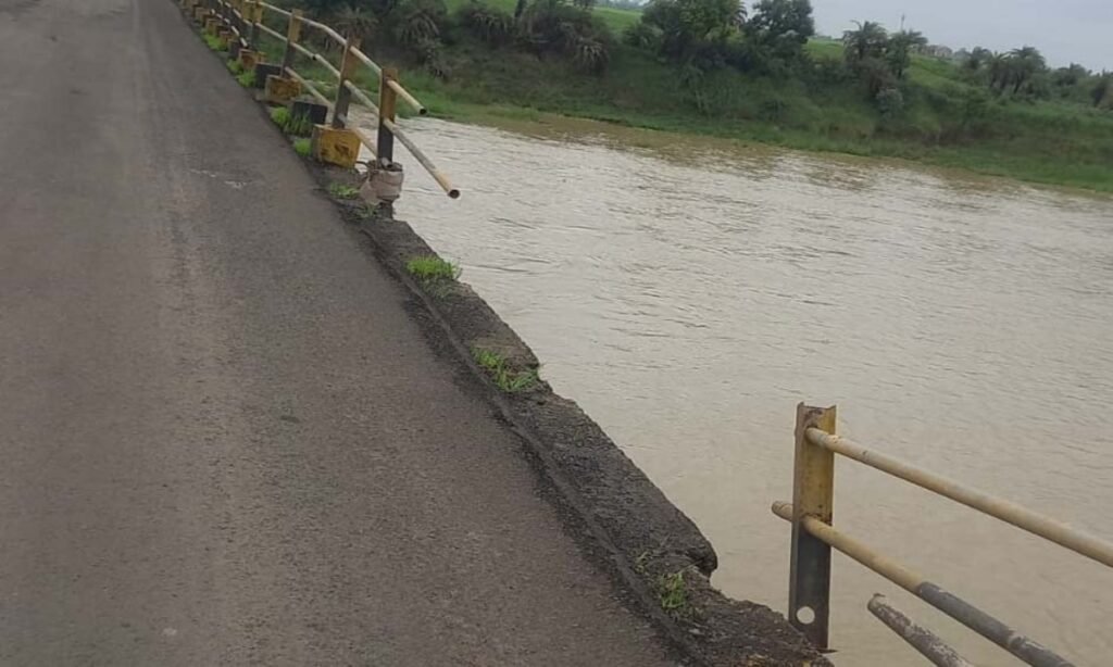 लापवाही: रैलिंग विहीन पुलों ने ली कई जानें, फिर गई निर्दोष की जान