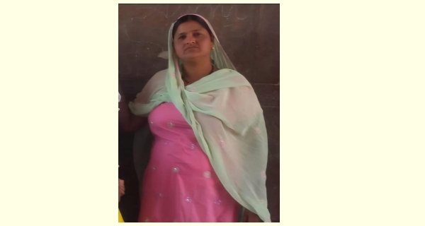 कार की टक्कर से महिला की मौत, दो गंभीर