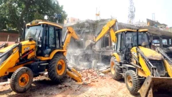 ऋषिकेश मे एमडीडीए की कार्रवाई में छह अवैध इमारतों को ढाहा