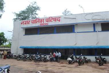 नगर पालिका ने चलाई अतिक्रमण के खिलाफ मुहिम,की सामान भी किया जब्त