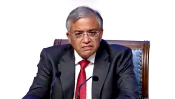 निष्पक्ष एवं पारदर्शी चुनाव कराना चुनाव आयोग की प्राथमिकता है : ज्ञानेश