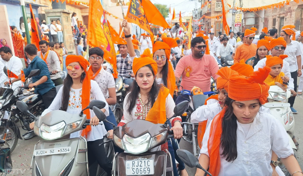 शहर में निकाली गई श्रीराम धर्म विजय शोभा यात्रा