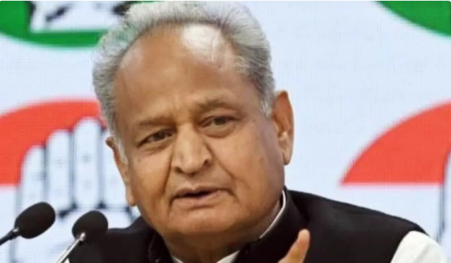 राजस्थान में केवल लूट और झूठ की सरकार-गहलोत