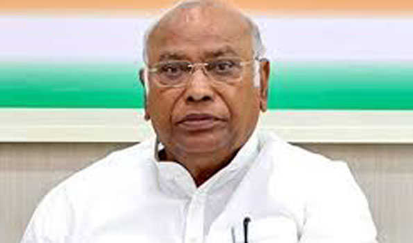 खरगे को डॉक्टरों ने दी पेसमेकर लगाने की दी सलाह