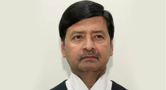 सुप्रीम कोर्ट के पूर्व न्यायाधीश न्यायमूर्ति अजय रस्तोगी की निगरानी में करूर भगदड़ की सीबीआई जांच के आदेश