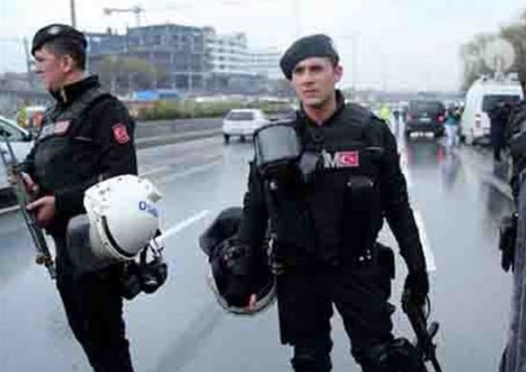 उत्तर पश्चिमी तुर्की में 18 आईएस संदिग्ध हिरासत में