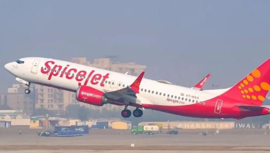 स्पाइसजेट ने अपने बेड़े में जोड़े तीन नये विमान