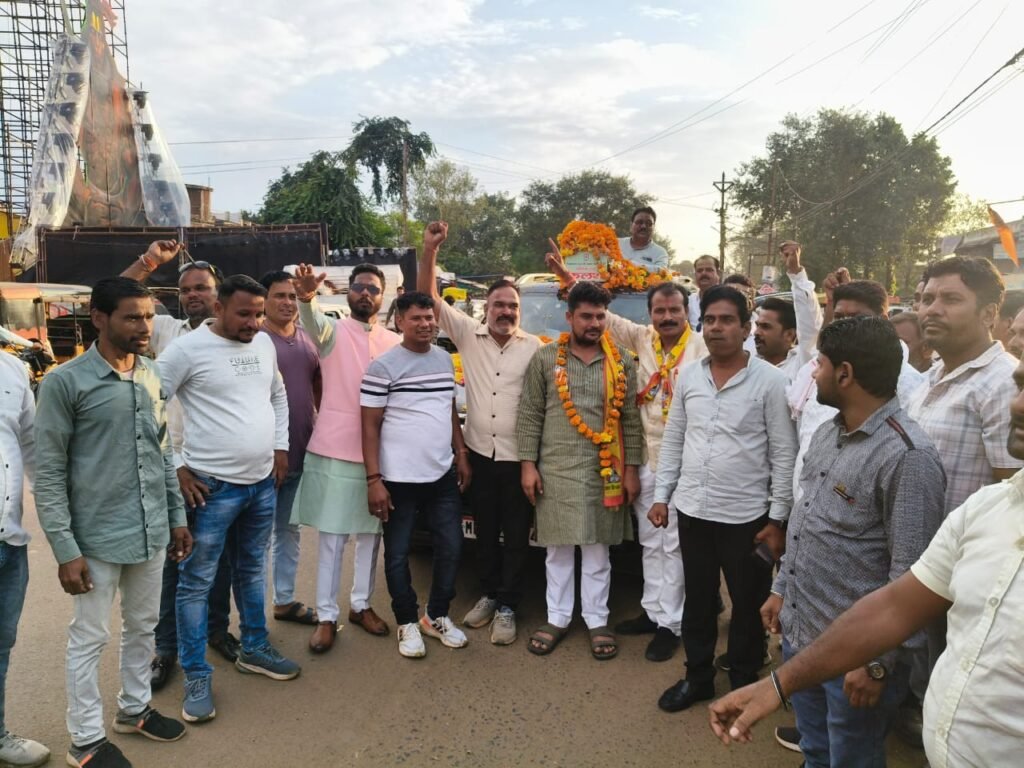 अहीर रेजिमेंट हक है हमारा, पनागर में हुआ कलश यात्रा का भव्य स्वागत 