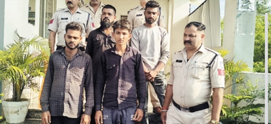 दिन दहाड़े कॉपर केबिल चोरी के मामले में 2 आरोपी और गिरफ्तार