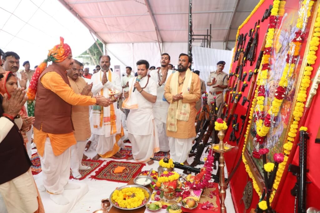 हर बुराई पर विजय पाने का लें संकल्प