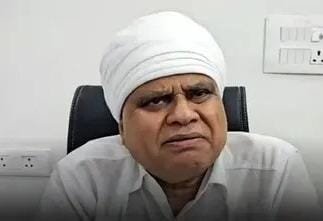 विधायक बरैया का आरोप : मोदी, बीजेपी और आरएसएस बागेश्वर बाबा को अपने एजेंडे के लिए समर्थन दे रहे