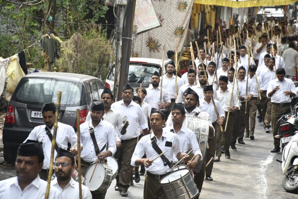 शताब्दी वर्ष में संघ का संघटन संकल्प: भोपाल में 76 स्थानों पर गूंजा राष्ट्रभक्ति और सामाजिक परिवर्तन का संदेश