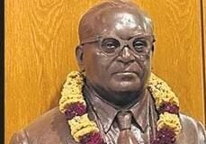 अंबेडकर प्रतिमा स्थापित करने को लेकर विवाद गहराया