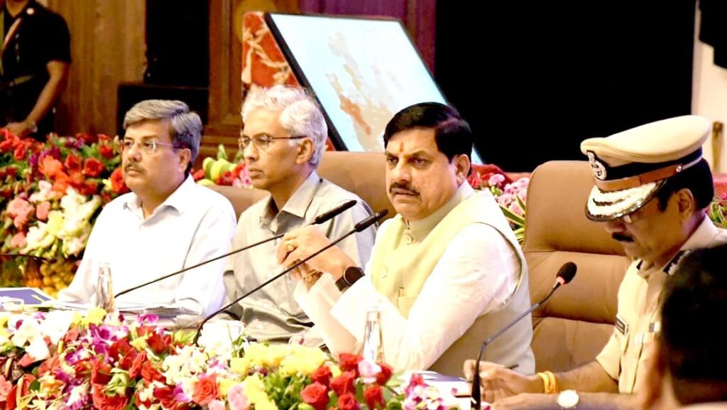 कॉन्फ्रेंस: कलेक्टर्स को सख्त समय-सीमा और लक्ष्य, विकास,शिक्षा और जल जीवन मिशन को बढ़ावा 