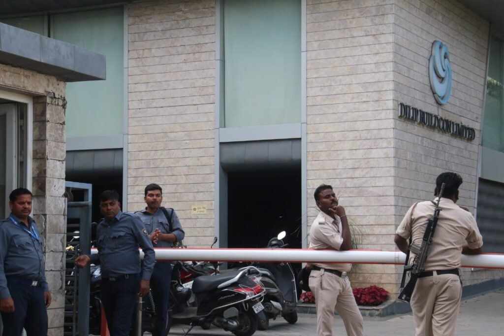 Dilip Buildcon IT Raid दूसरे दिन भी छापेमारी, करोड़ों की अघोषित आय के सुराग 