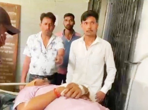 गोवर्धन पूजा का निमंत्रण न मिलने से नाराज पड़ोसी ने युवक को मौत के घाट उतारा 