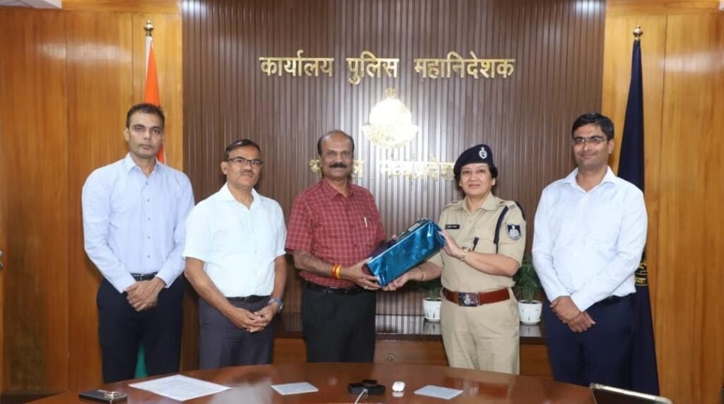 डीजीपी मकवाणा से पदक विजेताओं ने की सौजन्‍य भेंट  