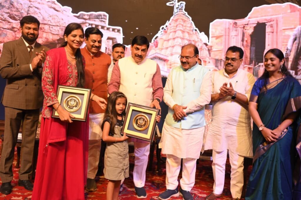 महिलाएँ बन रहीं जॉब क्रिएटर, प्रदेश की अर्थव्यवस्था में दे रहीं नया बल