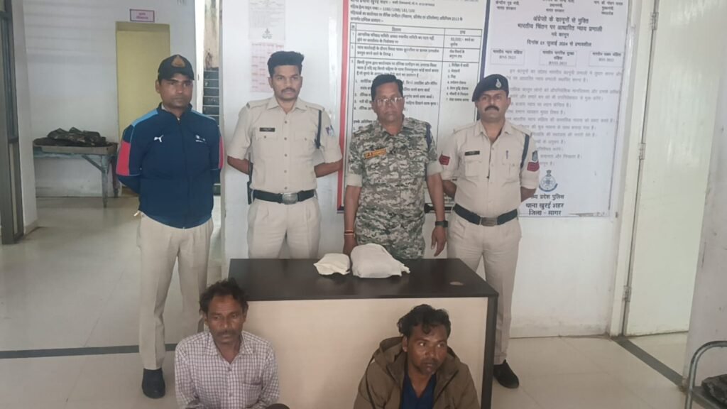 गांजा जप्त, पल्सर मोटरसाइकिल सहित दो आरोपी गिरफ्तार