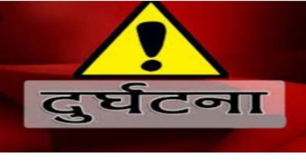 सडक़ दुर्घटना में बाइक सवार महिला की मौत
