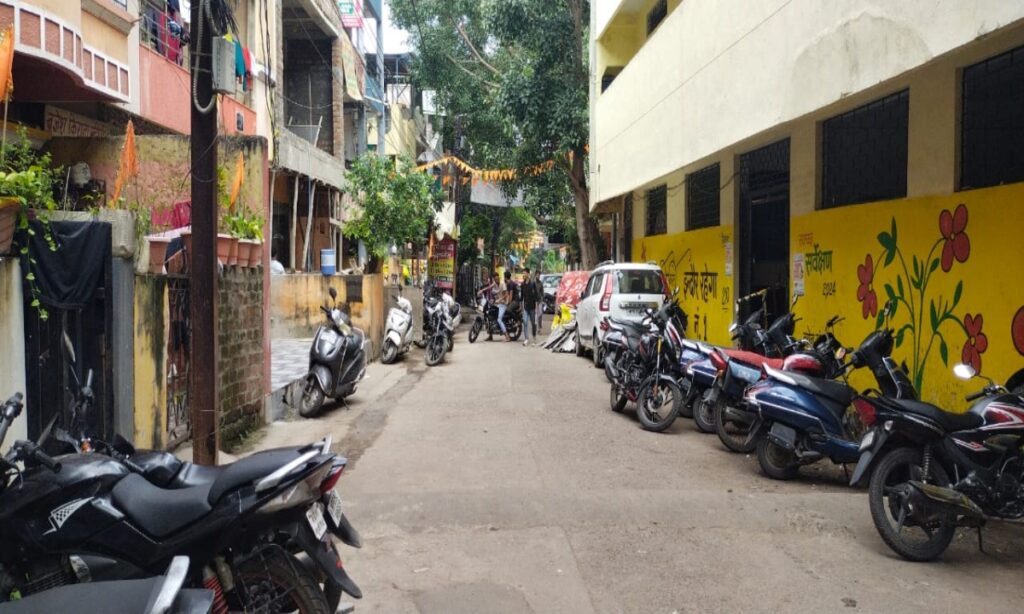 पेट संबंधी गंभीर बीमारियों से जूझ रहे वार्ड 64 के रहवासी