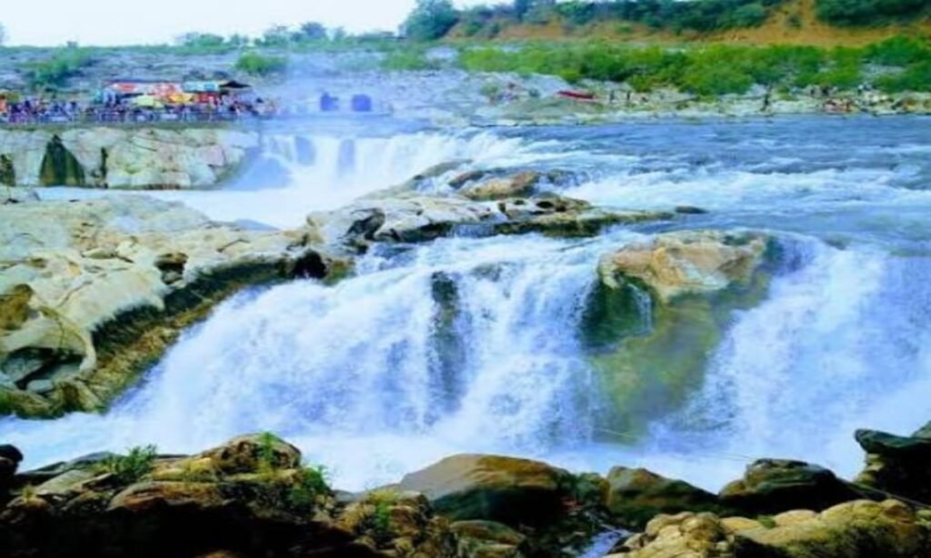भेड़ाघाट की संगमरमरी वादियों में गूंजेंगे भजन