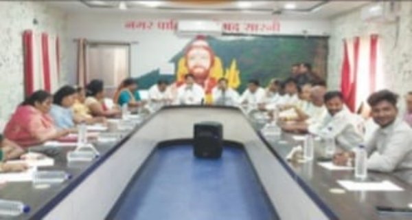 आत्मनिर्भर भारत व जीएसटी सुधार पर परिषद में सहमति, पार्षदों को साधने की राजनीति